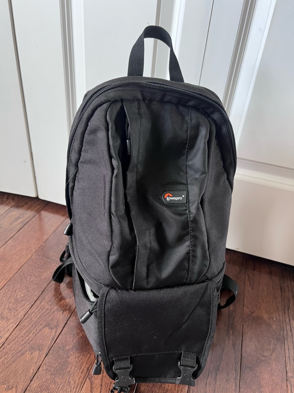 Lowepro Fastpack 100 Black Camera Backpack - Compact Photo & Video Case